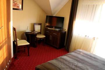 Фото номера Стандартный двухместный номер с 1 кроватью Отель Hotel Linder г. Malnia 15